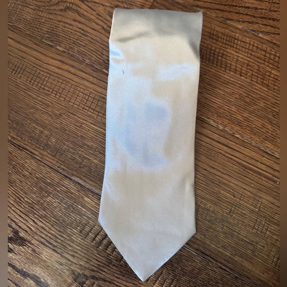 Emporio Armani Silk Gray Tie